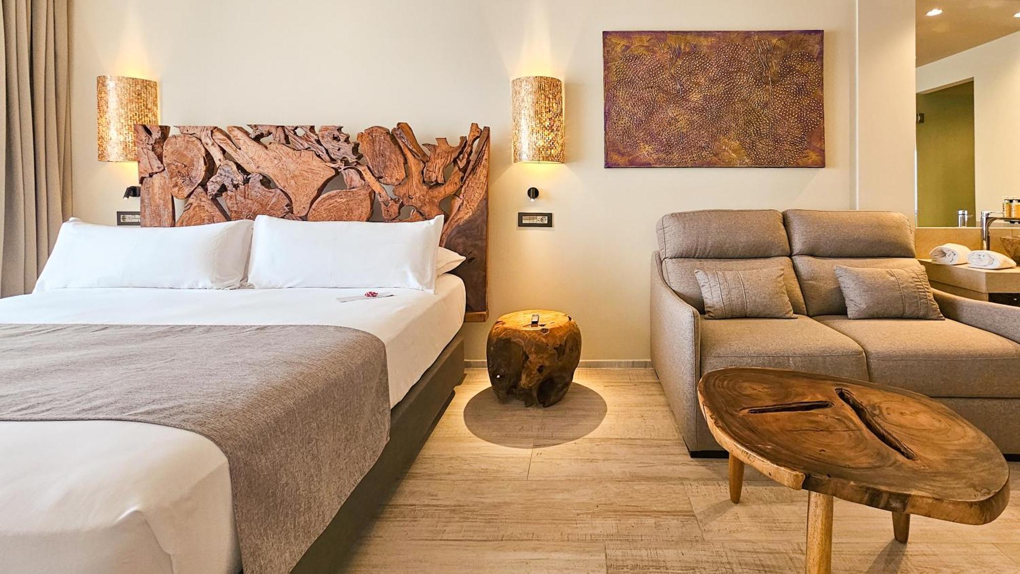 Event Tarifa By Qhotels - Adults Recommended ภายนอก รูปภาพ