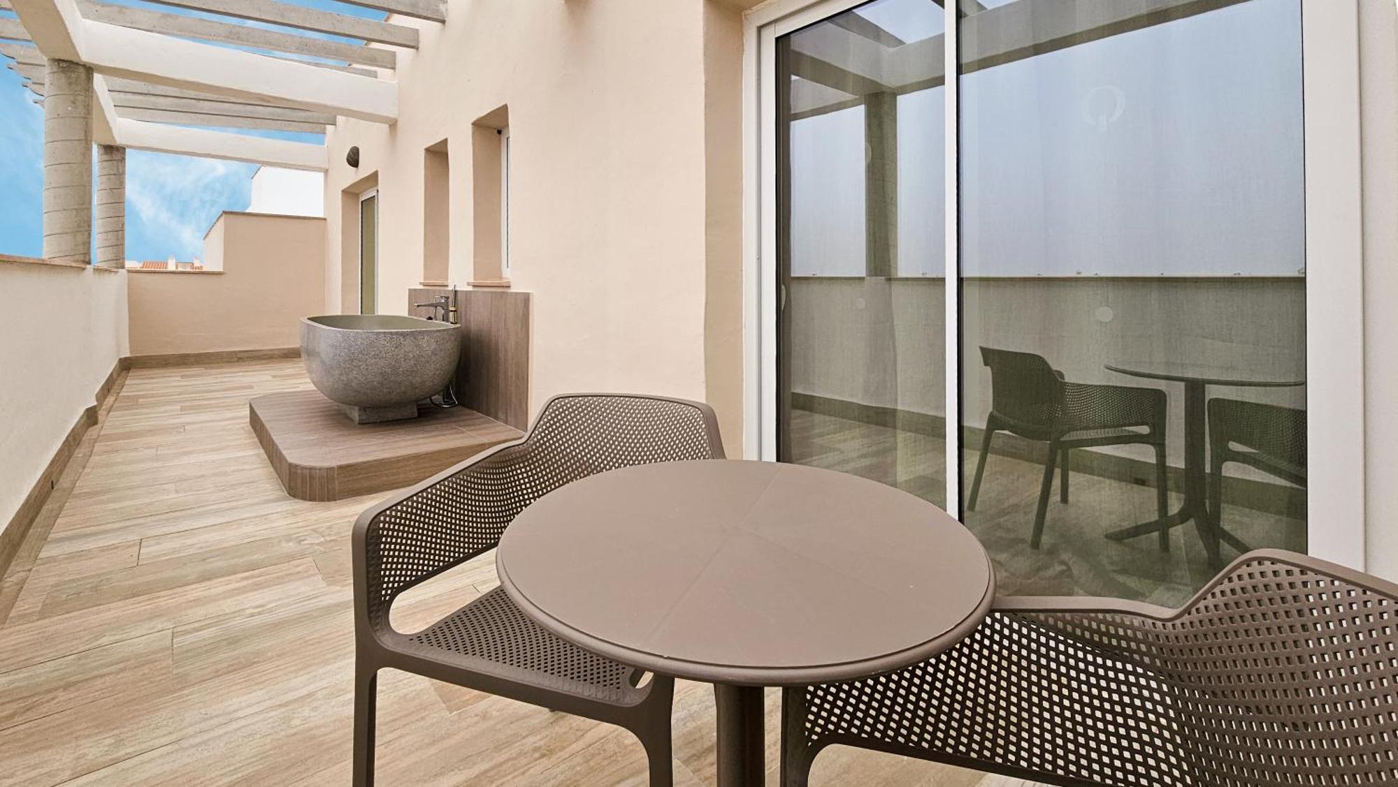 Event Tarifa By Qhotels - Adults Recommended ภายนอก รูปภาพ